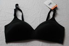 Warners Women's No Side Effects Smoothing Wirelss Bra CN6 Black Size 34C NWT