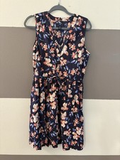 Gap Fit & Flare Navy Floral Dress Size 6 100% Cotton Sleeveless Pockets