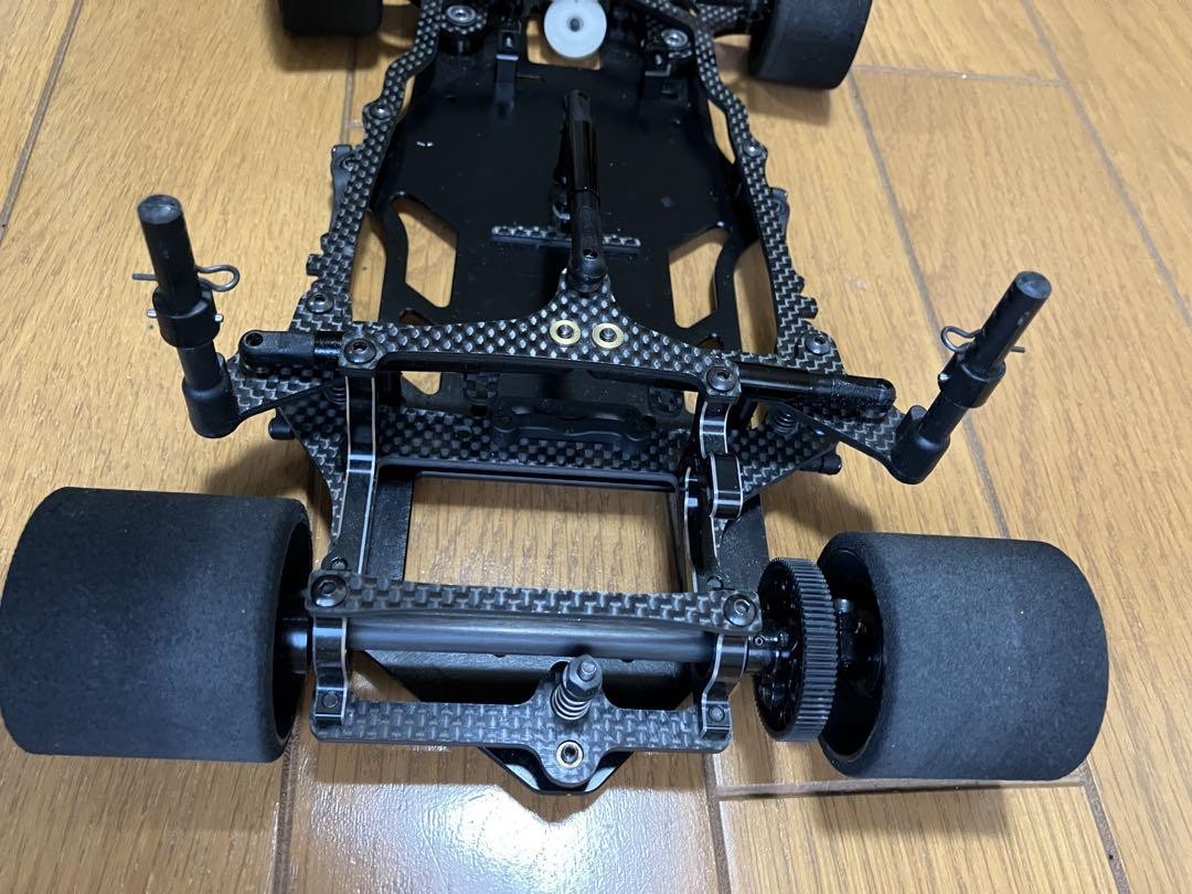 Schumacher Eclipse 4 1/12レーシング シャーシ Schumacher Eclipse 4 1/12 Scale Competition Racing Chassis