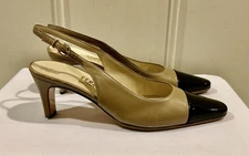 NWOT SALVATORE FERRAGAMO Tan Black Cap Toe Heels 8AA NEW Slingback Pumps Carissa