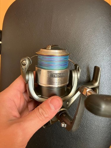 Shimano Twin Power 2500 Spinnrolle gebraucht JDM Japan - Bild 9 von 9