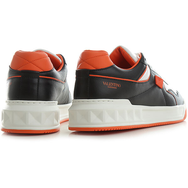 国内発送☆VALENTINO☆SNEAKER/ORANGE/YELLOW Valentino Garavani Roman One Stud Low Top Chunky Sneakers