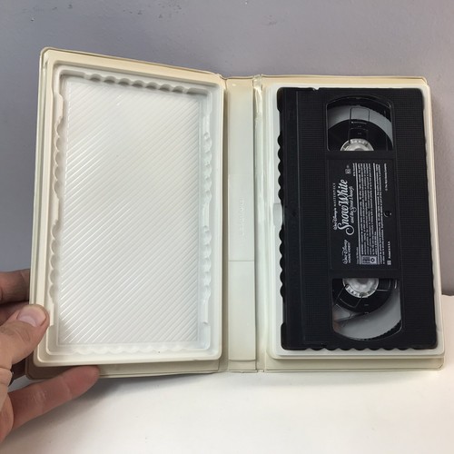 Disney’s Snow White & the Seven Dwarfs VHS Video Masterpiece Buy 2 Get 1 Free! - Picture 7 of 10