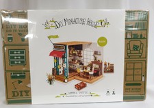 diy miniature house simon's coffee