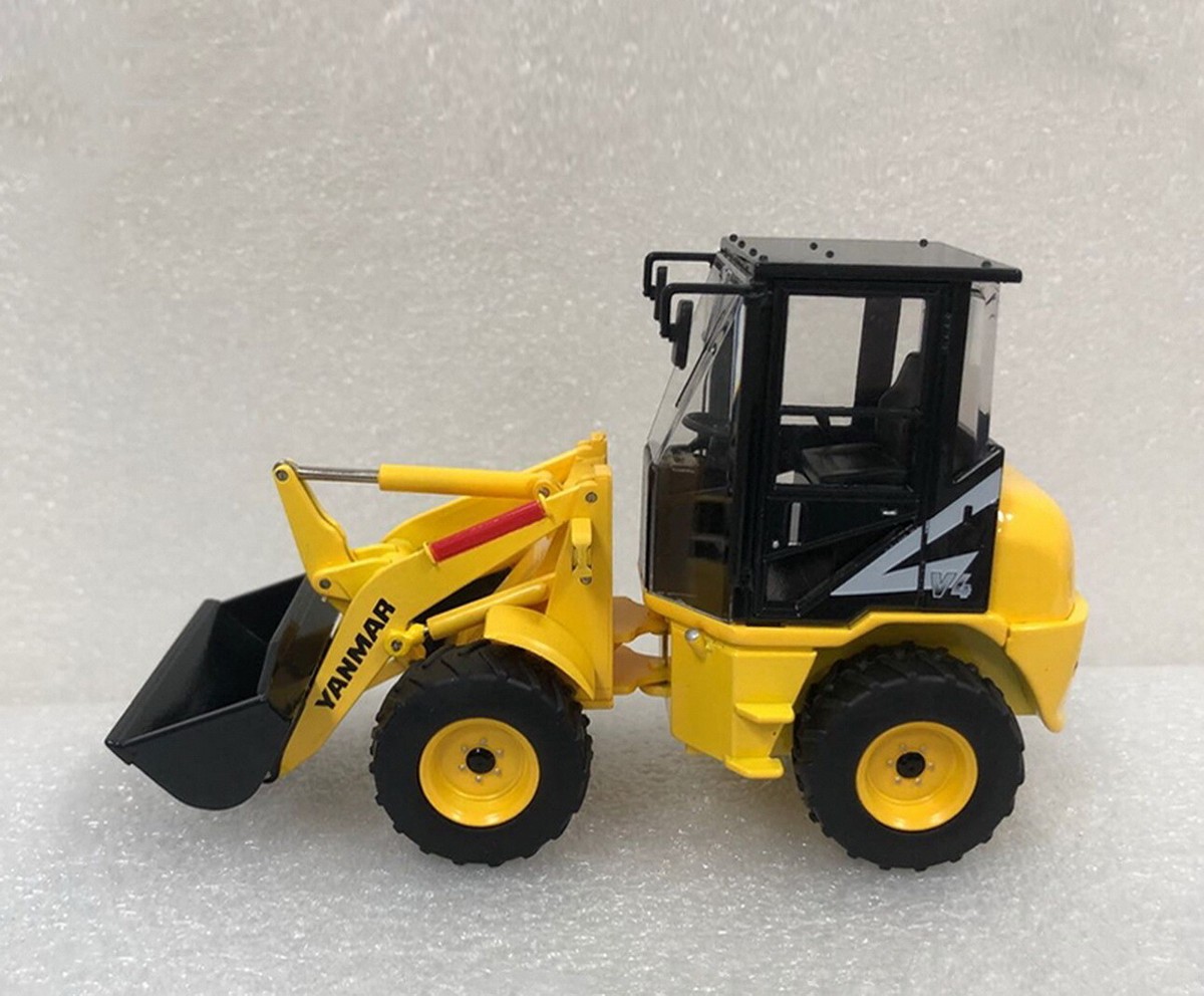 1/32 Scale Yanmar V4 Compact Wheel Loader Diecast Model Collection