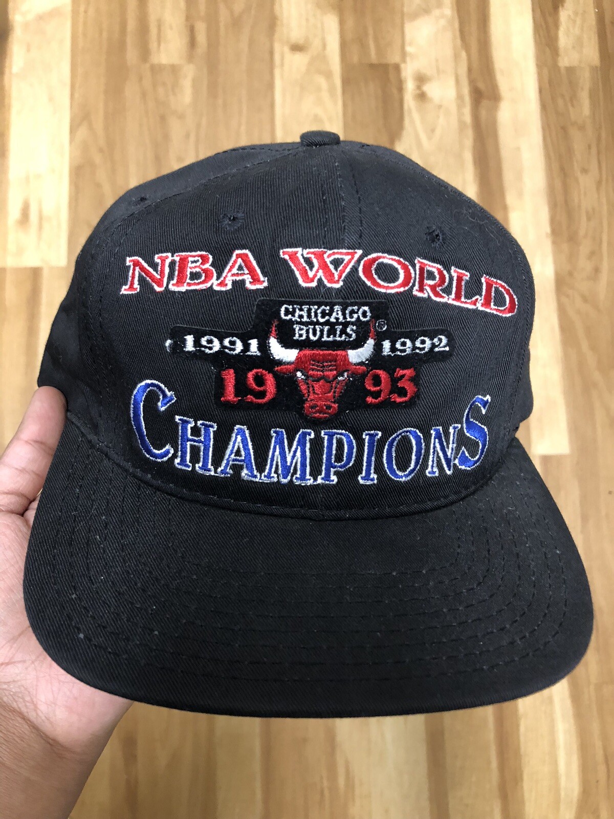 Vintage Starter The Classic Chicago Bulls 1991-1993 NBA World Champions Snapback