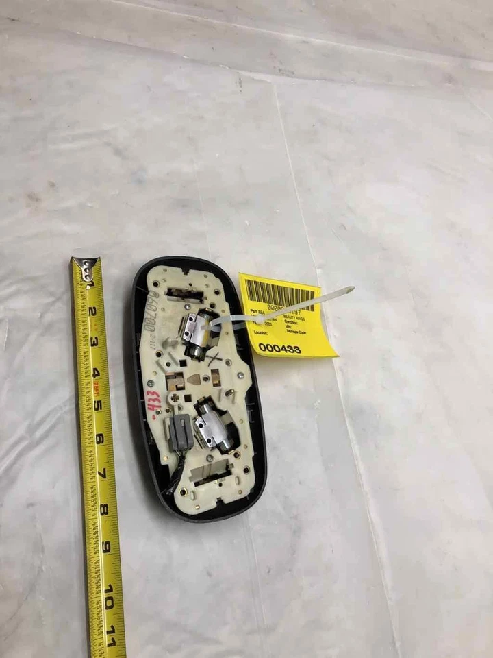 2000 FORD MUSTANG Coupe Rear Interior Ceiling Reading Light Lamp Overhead Dome - Image 4 of 4