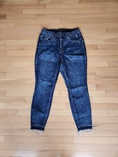 Judy Blue Jeans Womens 16W Blue Medium Wash Skinny Fit Distressed Stretch Denim