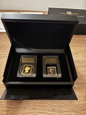 24 carat gold 1/2 oz penny black coin and original 1830 penny black stamp set 
