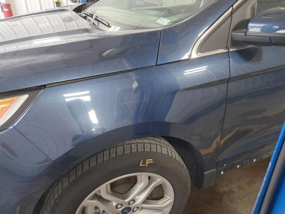 2017 Ford Edge Front Bumper SEL AWD Blue Used Local Pick Up Only 434792 - Imagem 4 de 4
