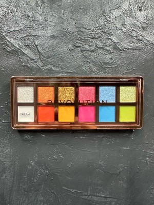Revolution Beauty The Vibrant Icon Eyeshadow Palette