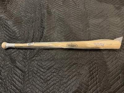 BENITO SANTIAGO SIGNED LOUISVILLE SLUGGER - Image 1 of 3