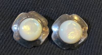 Robert Lee Morris Studio Clip On Earring Sterling Silver Mother Of Pearl