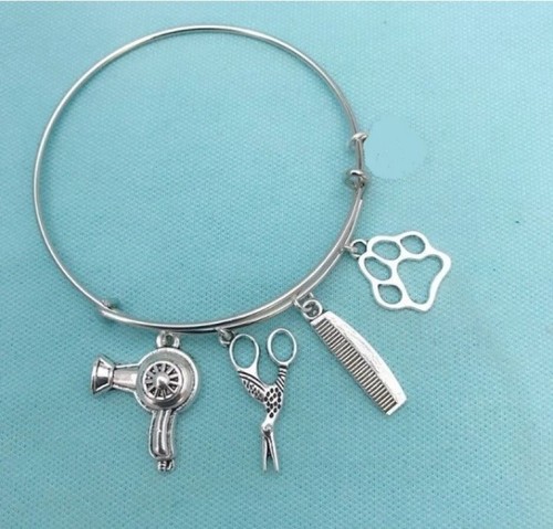 The DOG GROOMER Silver Alloy Charms Expendable Bangle Bracelet. - Picture 2 of 3