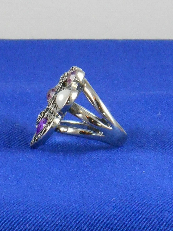 Anillo Guess Tono Plateado Floral Cruz Corazón Rosa Púrpura Piedra Talla 8 $25 Foto 4 de 4