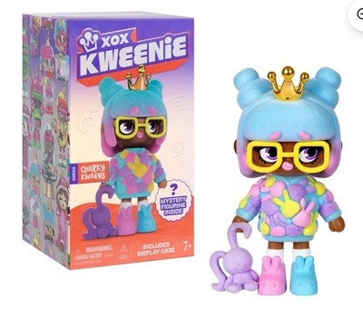 XOX Kweenie Quirky Kweens Mystery Figurine & Display Case NEW