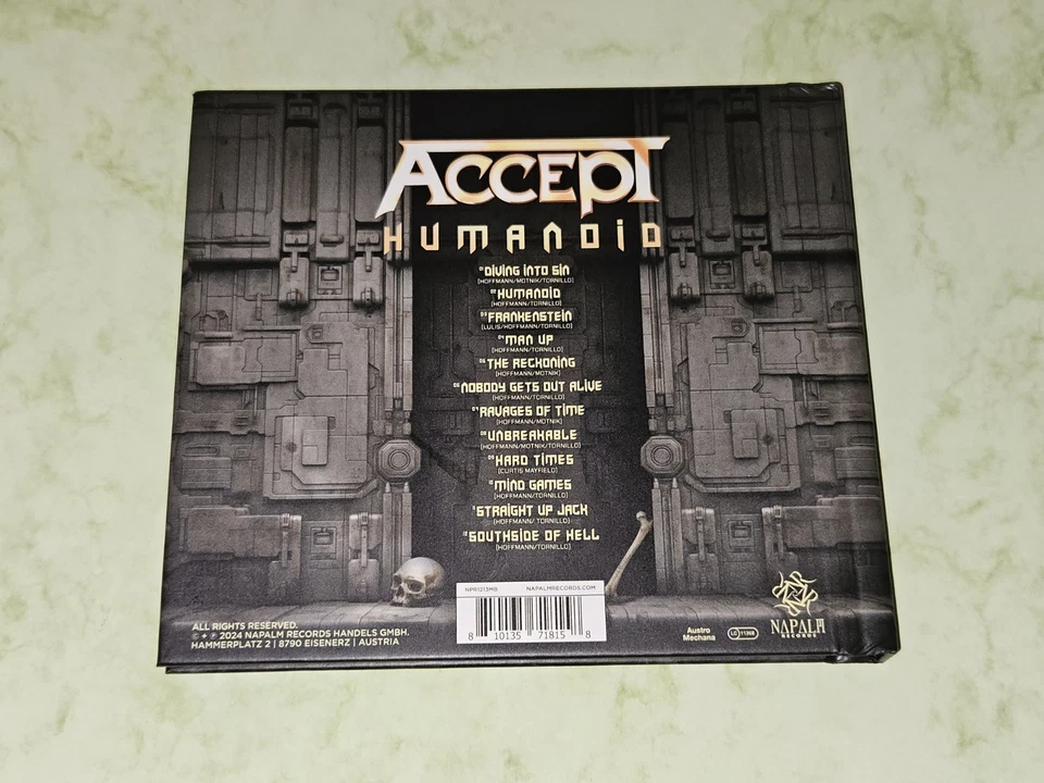 CD Digi-Book Accept- Humanoid!!! - Bild 2 von 2