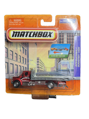 Matchbox Real Working Parts Red International Durastar 4400 (2009) R0637 NEW!