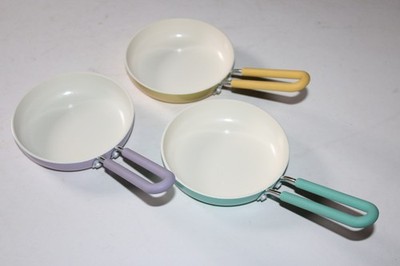 (3) NOS ''Green Pan'' brand 5'' small frying pan skillets in pastel colors NICE