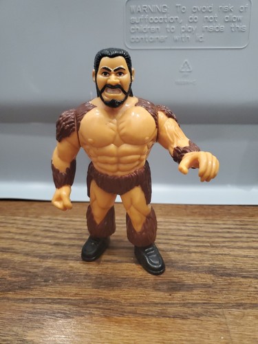 WWF GIANT GONZALEZ SERIES 10 1994 WRESTLING FIGURE...