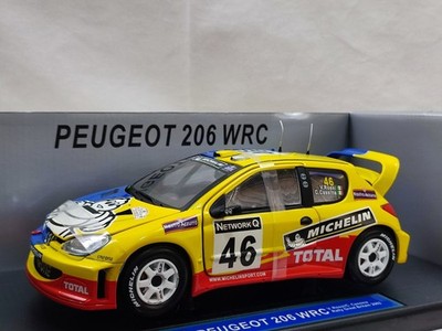オートアート1/18 2002年プジョー206 WRC Sun Star 1/18 2002 Peugeot 206 Wrc Rally Great Britain V.Rossi