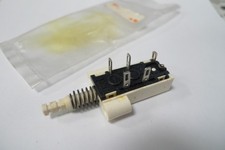 Lorlin Push Button SPDT Switch 2 x Normally Open Latch - 1 x N/O Momentary 1753