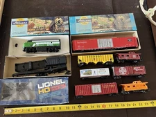Lot B of Vintage HO Model Train Cars & Engines