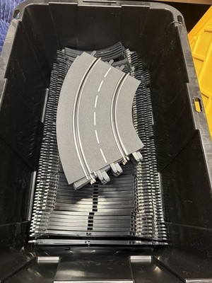 Carrera Digital 132/ 124 Slot Car Track 1/60 Curved Lot Over A 100 $9 Each Piece