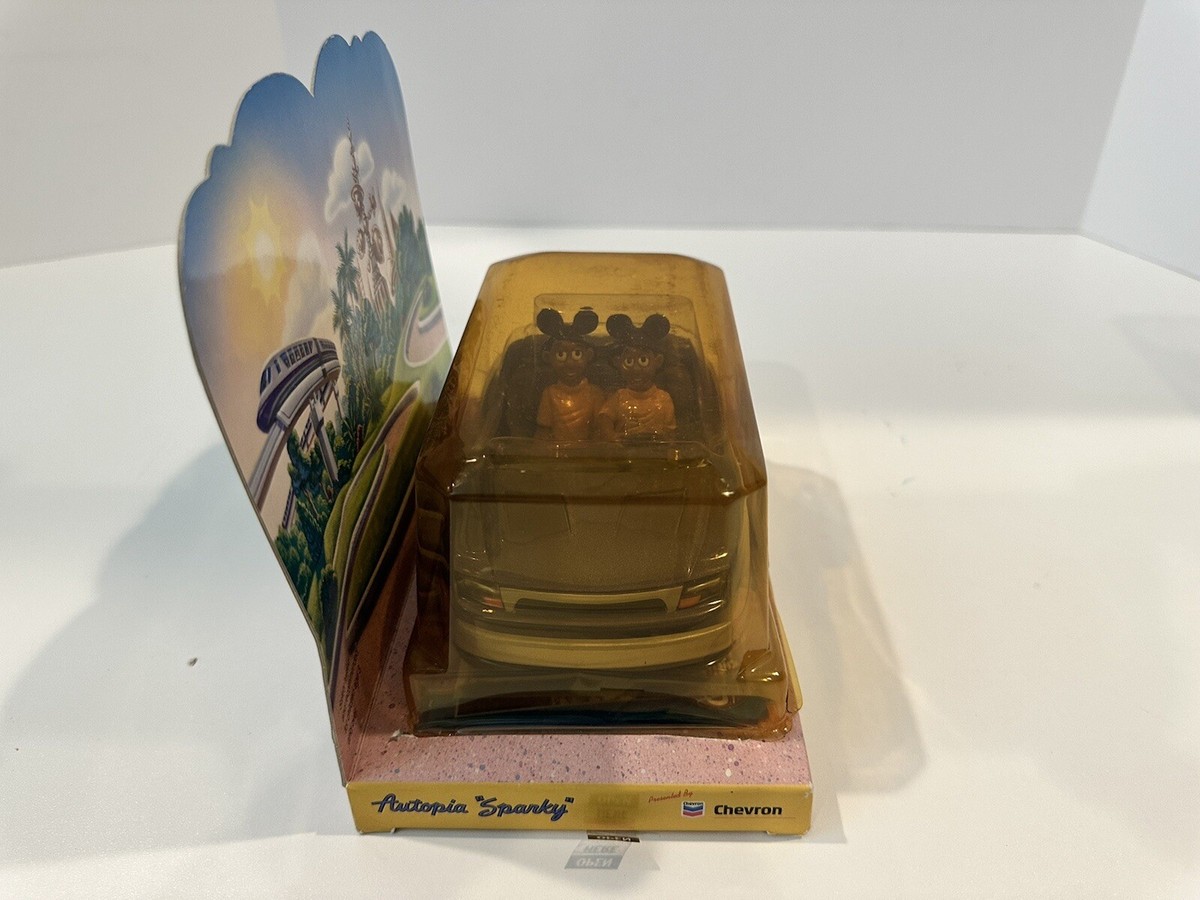 オールドディズニーCARS Paris Disney Pixar Cars Thomasville Raceway 5-Pack Jimmy Lugrench