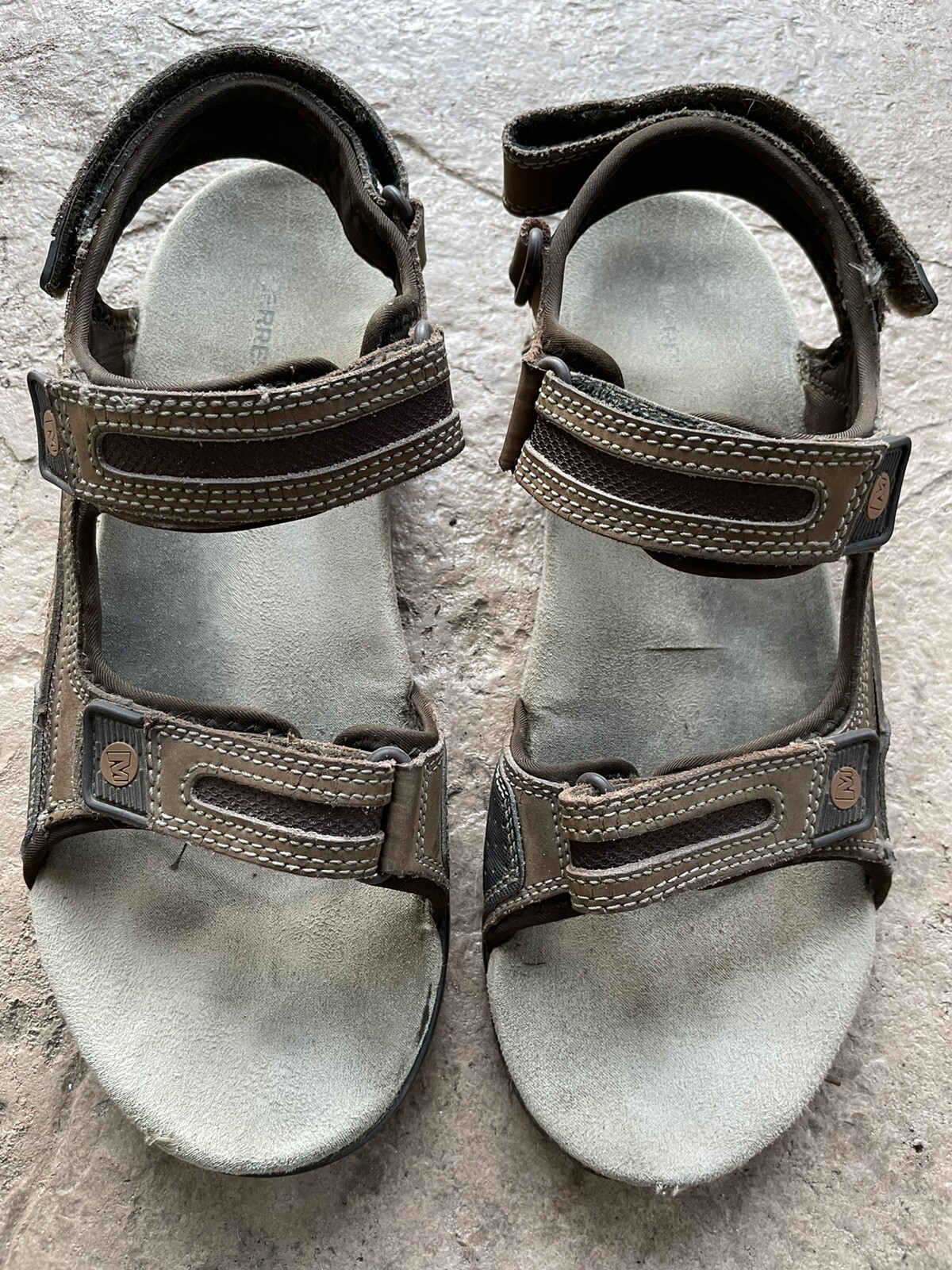 Sandali da uomo Merrell in rovere senza sabbia terra scura taglia 11 in pelle J196473C
