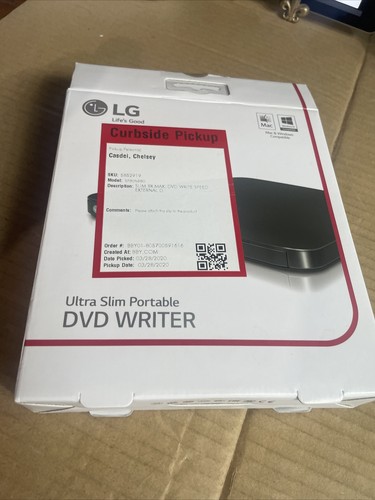 LG - SP80NB80 - Ultra Slim Portable USB External DVD-Writer - PC/Mac - Black