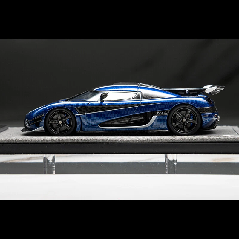 Gryning Model 1/64 ケーニグセグ　one:1 ブルー s-l1200.jpg