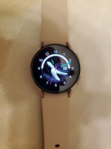 Samsung Watch 4 SM-R860 40mm Pink Gold - Picture 4 of 10