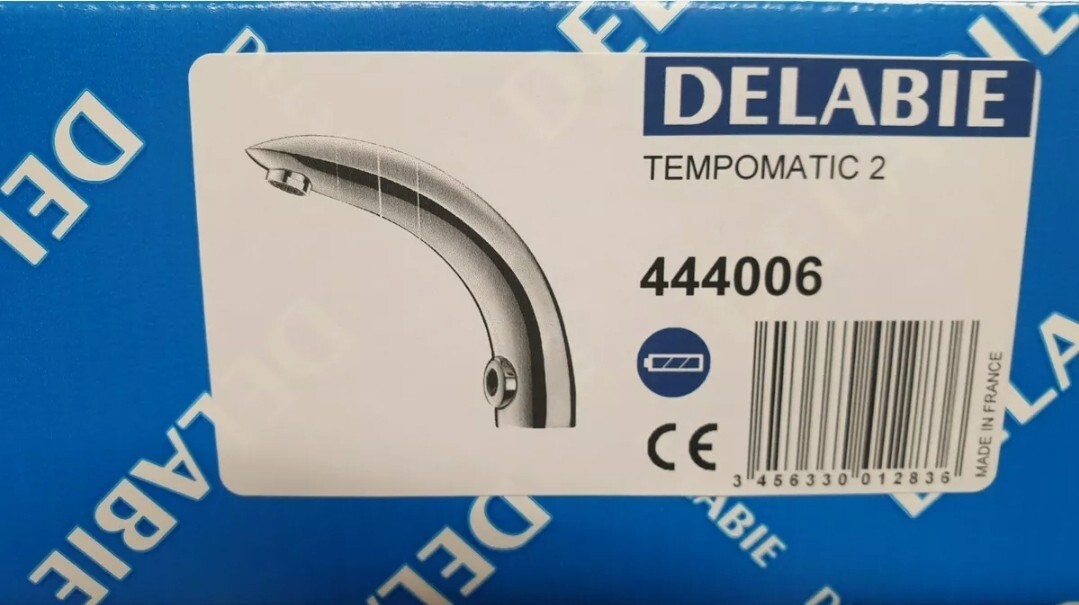 Mitigeur automatique Delabie sans contact contre le gaspillage et les germes