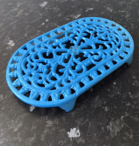 One Vintage Bright Blue Cast Iron Trivet- Trivets / Pan Stand / Pot Stand - Picture 1 of 11