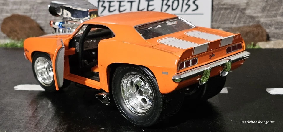 Vntg Muscle Machines 1969 Chevrolet Camaro Z28 1:24 Scale Diecast Car NO BOX - Image 2 of 4