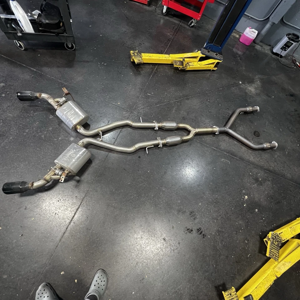 英菲尼迪 Q50 阀 Tronic 排气系统 2016 - 2025 定制排气系统 — 第 2/4 张图片