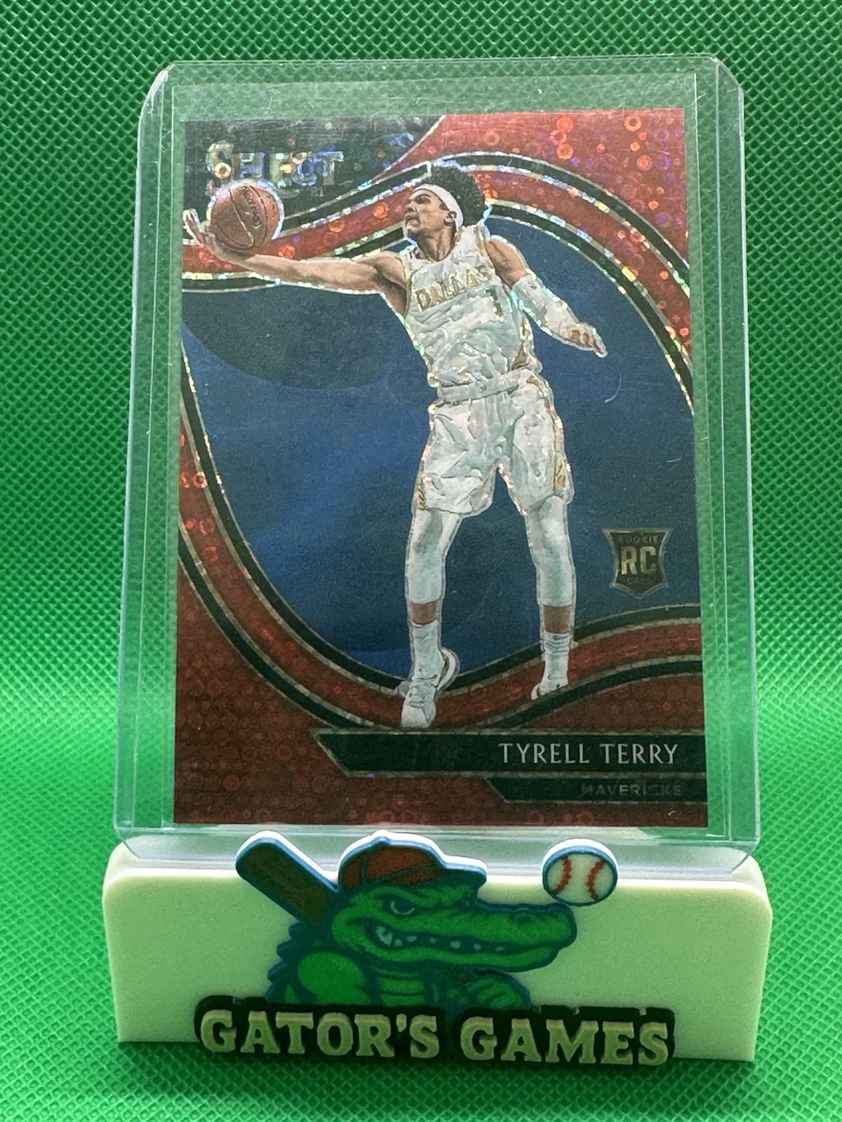 2020-21 Panini Select - Courtside Tyrell Terry #270 Red Disco Prizm /49 (RC)