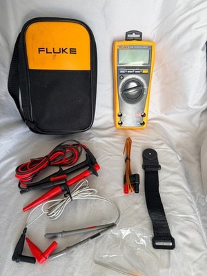 Fluke 179EDA2 Handheld Digital Multimeter Kit Excellent Condition