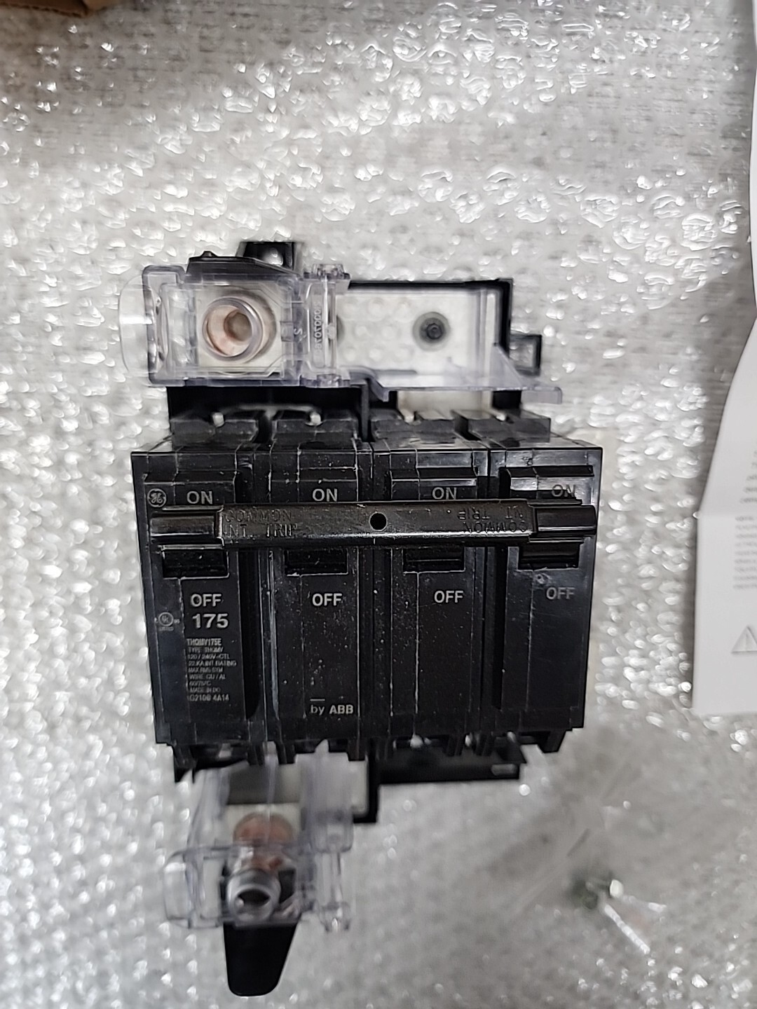 GE, THQMV175E, Circuit Breaker, 175 Amps 120/240V  (  NEW  )