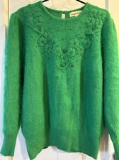 Connie Lee Angora Beaded Flowers Sweater Med/ Lg Green Fuzzy Holidays Spring