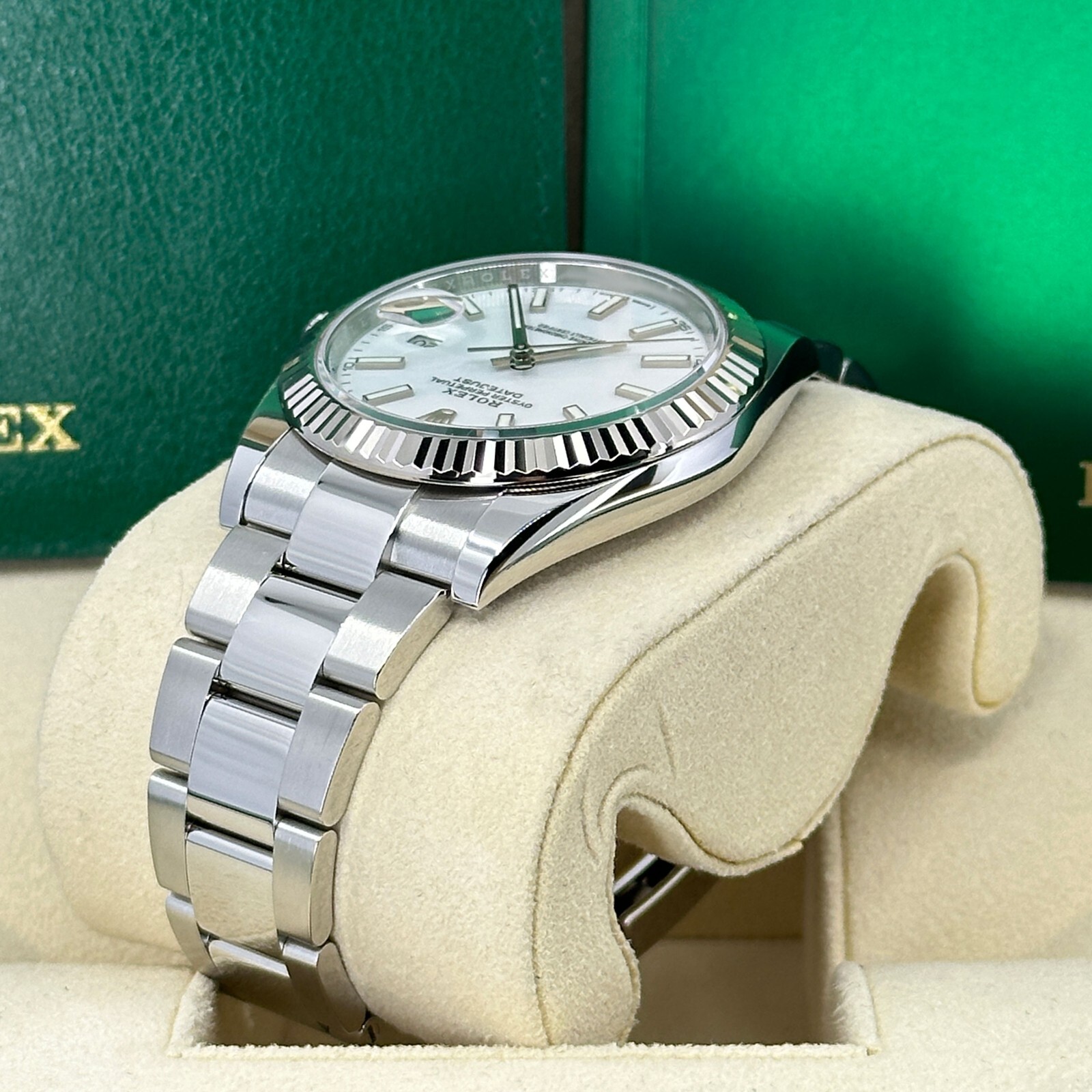 Rolex Datejust 41mm, White Index Dial, Oyster 126334-0009 Mint 2020 image 7