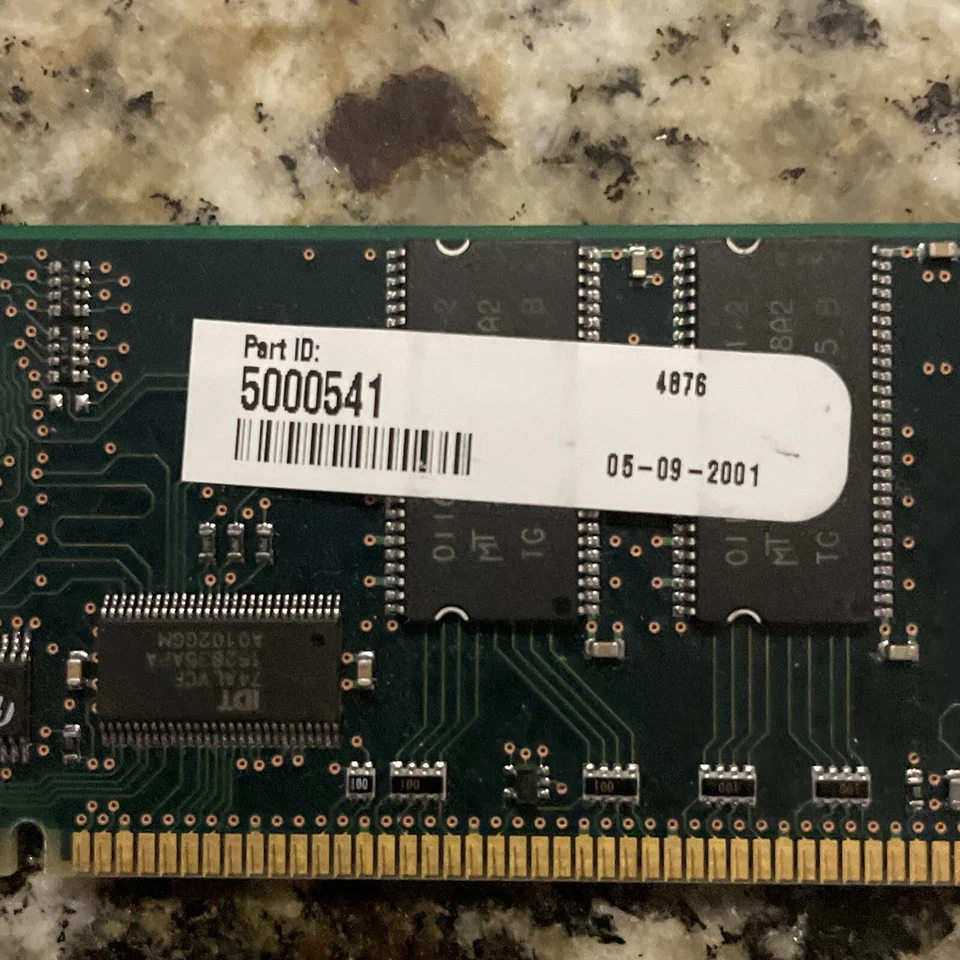 Micron MT9LSDT1672G-1338-133B1 128MB PC133R-333-542A1 CL3  133MHz  ECCSDRAM DIMM - Image 2 of 4