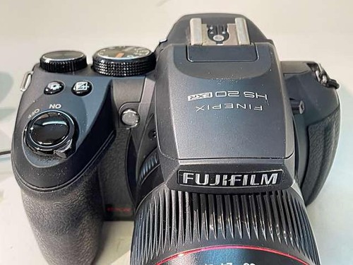 Fujifilm FinePix HS20EXR Digitalkamera - Bild 3 von 14