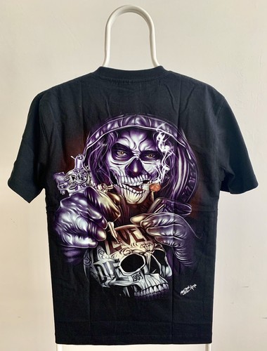 Teschio Sigaro Tattoo, Never Die - 2D Rock Chang T-Shirt Luminosa al Buio - Foto 2 di 7