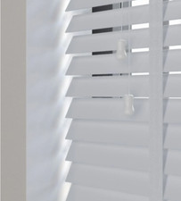 WOODEN PREMIUM BLINDS WITH TAPES 50MM SLATS GREY W 840MM X H 500MM (NEW READ DE)