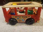Vintage Fisher Price Little People Mini Bus and 5 Figures READ