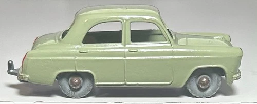 Matchbox Lesney #30 Green Ford Prefect