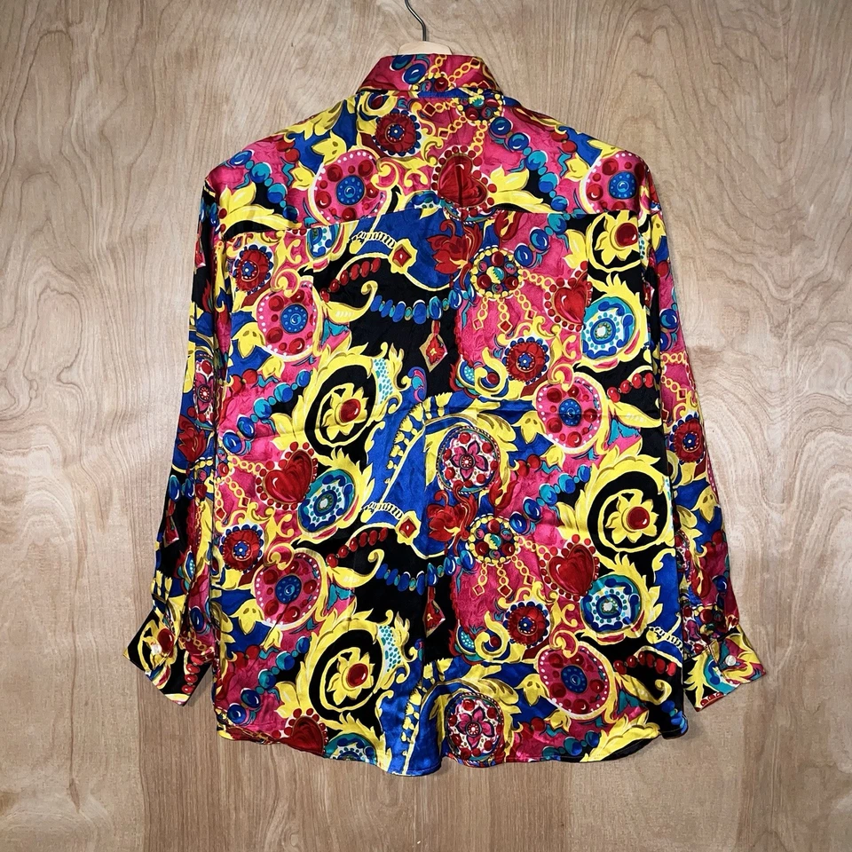 VINTAGE GUESS BY GEORGES MARCIANO SILK USA DESIGNER SHIRT TOP COLORFUL SZ MEDIUM - Image 4 of 4
