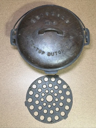 Griswold No. 9 Tite-Top Dutch Oven w/ Lid & Original Trivet Large Block Logo!